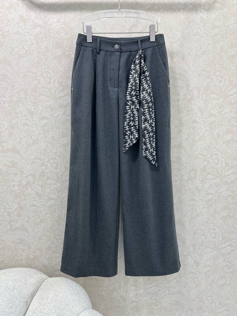 Ch**el long pants